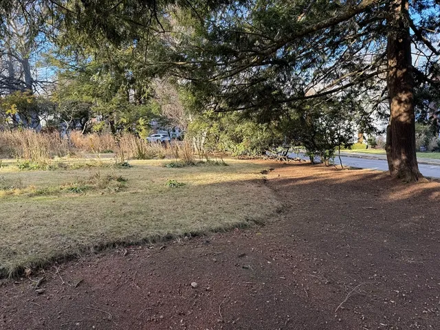 $2,200,000 | 0 Metacomet Road, Waban, MA 02468