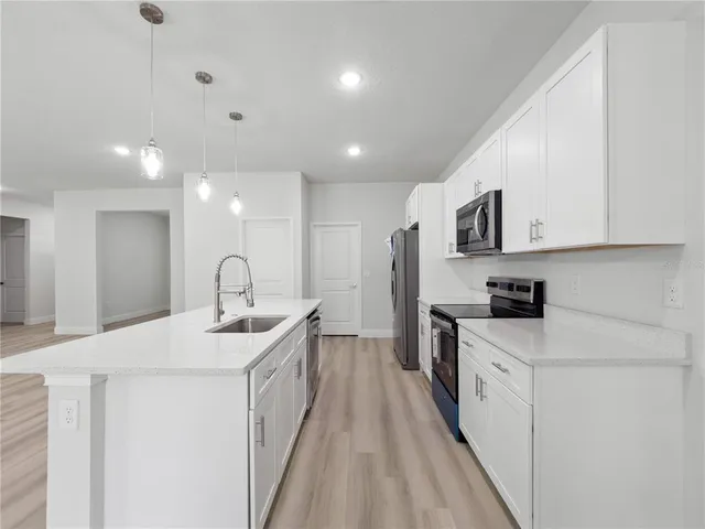 $2,300 | 3334 Southwest 177th Lane Road, Ocala, FL 34473