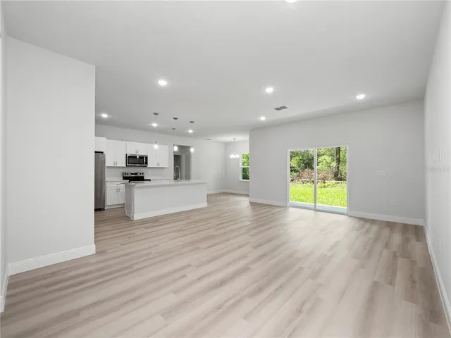 $2,300 | 3334 Southwest 177th Lane Road, Ocala, FL 34473