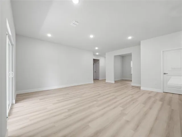 $2,300 | 3334 Southwest 177th Lane Road, Ocala, FL 34473