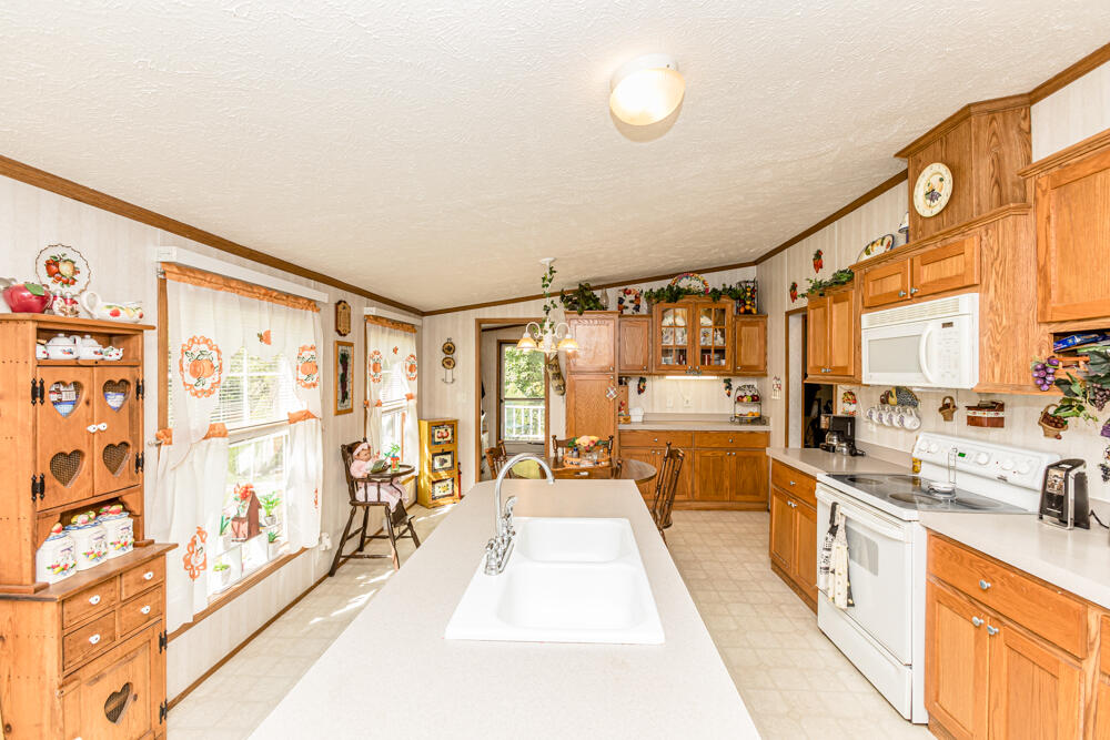 1266 Townsend Valley Road Paris, KY 40361 - Photo 15 of 38 1F9A1987