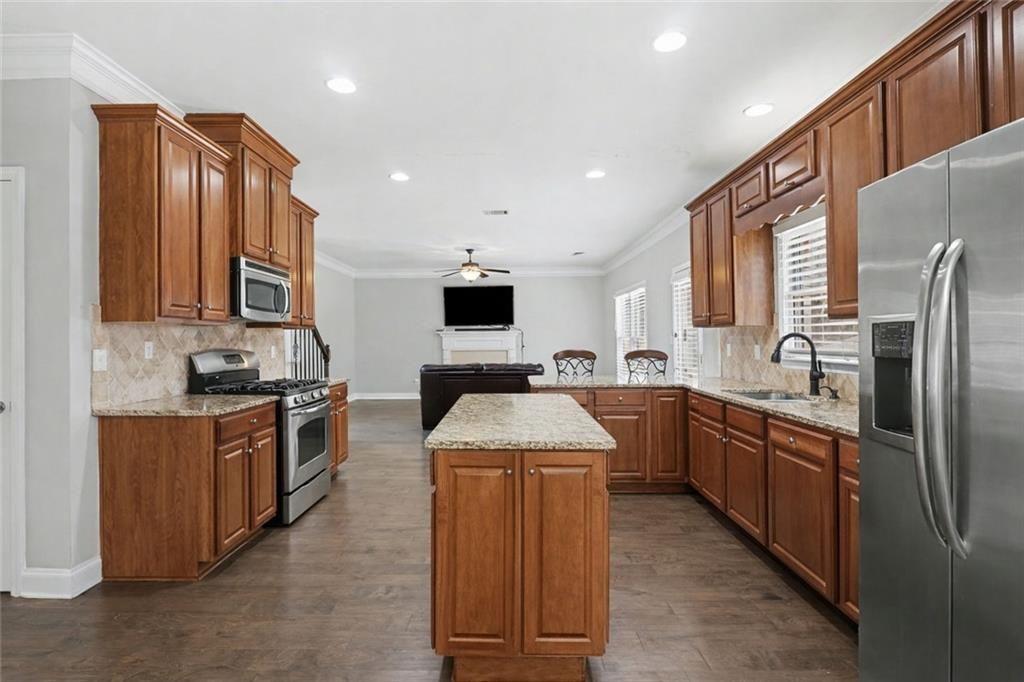 2594 Dolostone Way Dacula, GA 30019 - Photo 9 of 27