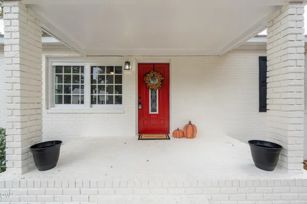 $1,700 | 1001 South Layton Avenue, Dunn, NC 28334