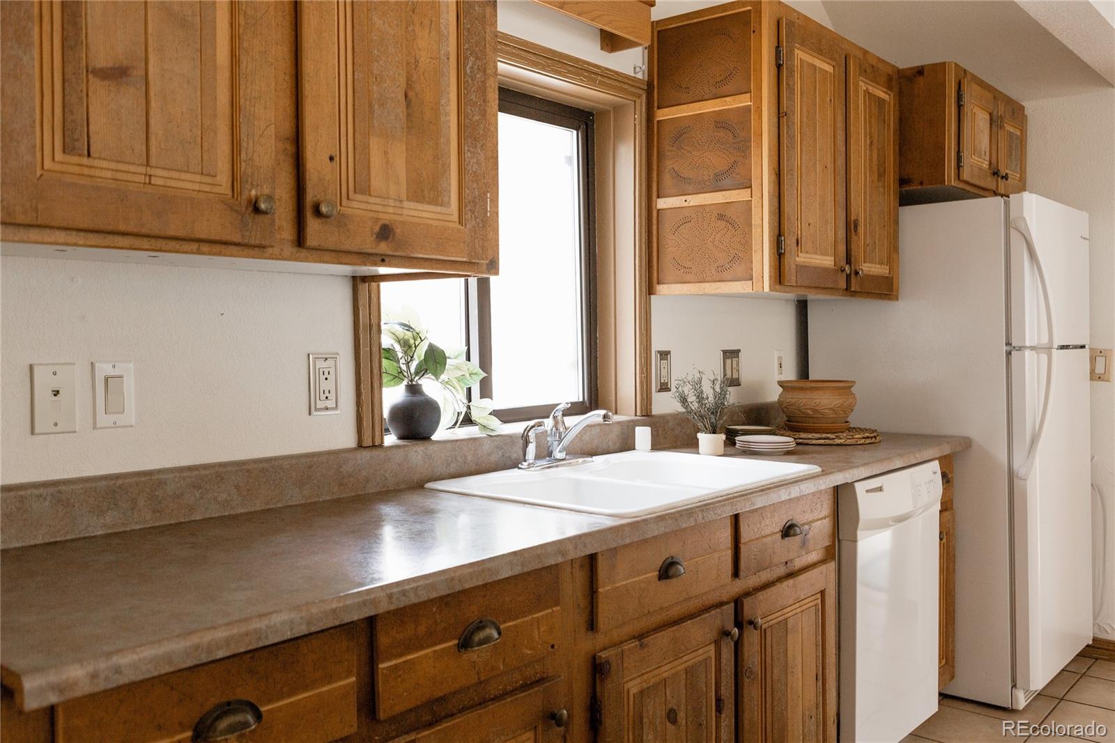 26885 Mountain Park Road Evergreen, CO 80439 - Photo 7 of 34