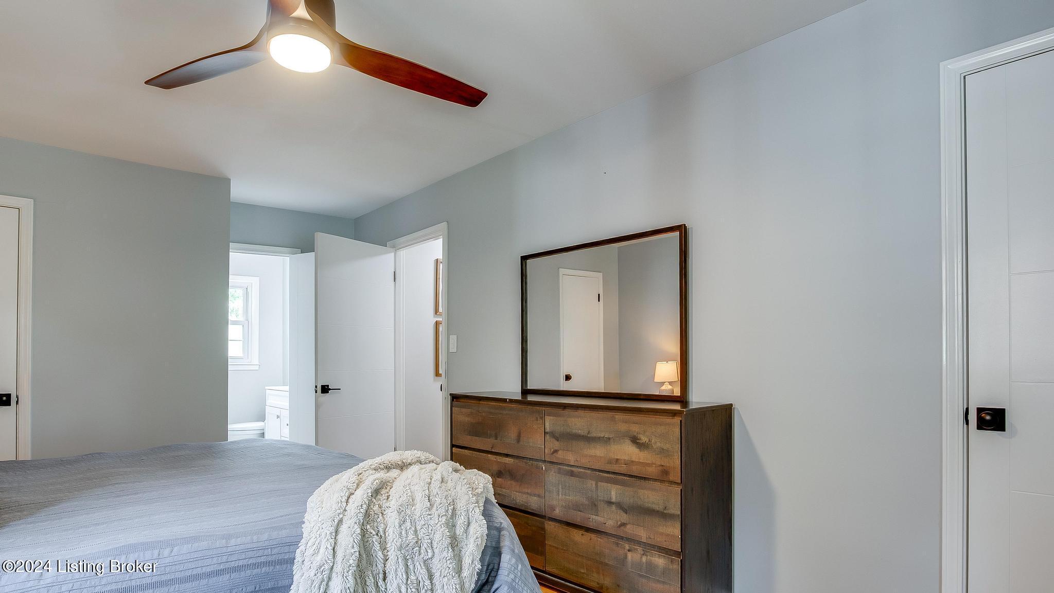 2303 Meadow Road Louisville, KY 40205 - Photo 26 of 57 2303_MeadowRd_40205_0540_