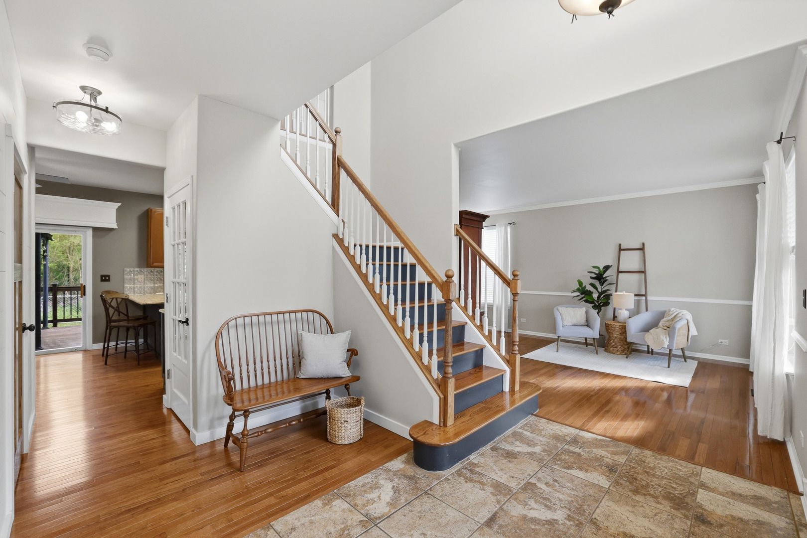 400 Willow Road Lakemoor, IL 60051 - Photo 5 of 59