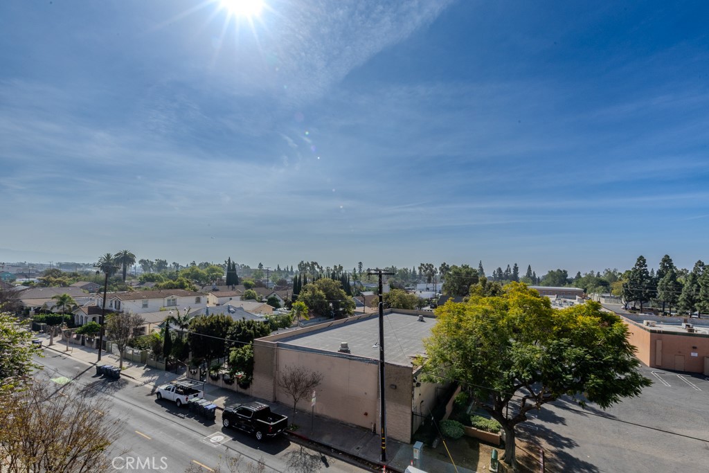 450 East 4th Street, Unit 423 Santa Ana, CA 92701 - Photo 19 of 28 Spectacular views day/night view