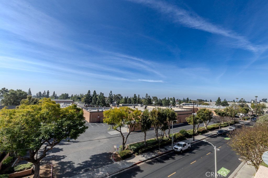 450 East 4th Street, Unit 423 Santa Ana, CA 92701 - Photo 20 of 28 Views