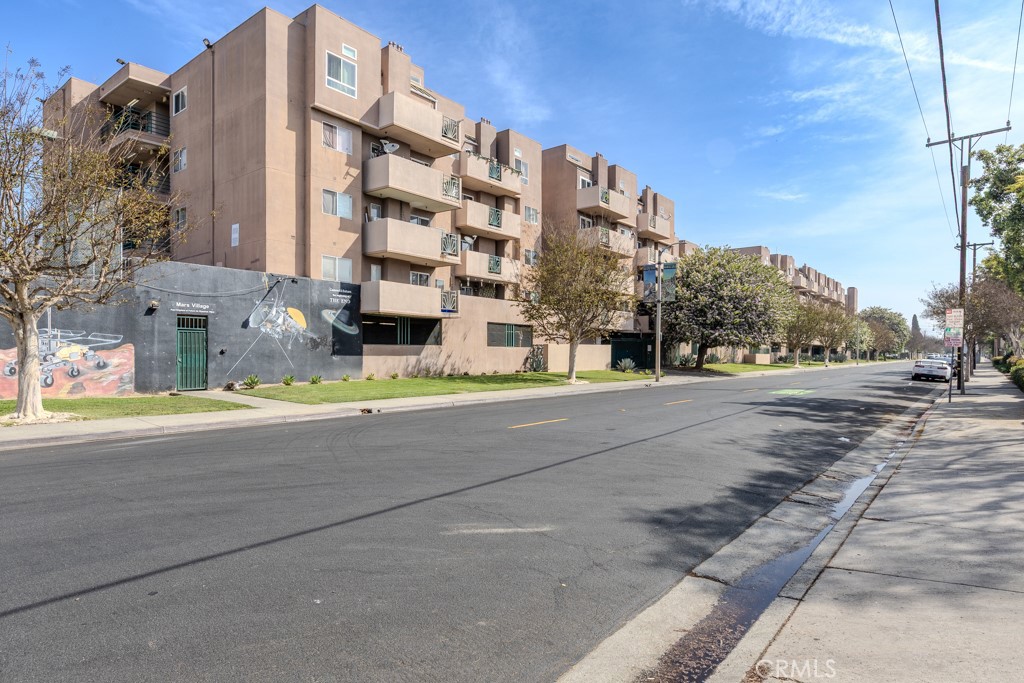 450 East 4th Street, Unit 423 Santa Ana, CA 92701 - Photo 25 of 28 Underground garage with two designated parking spots