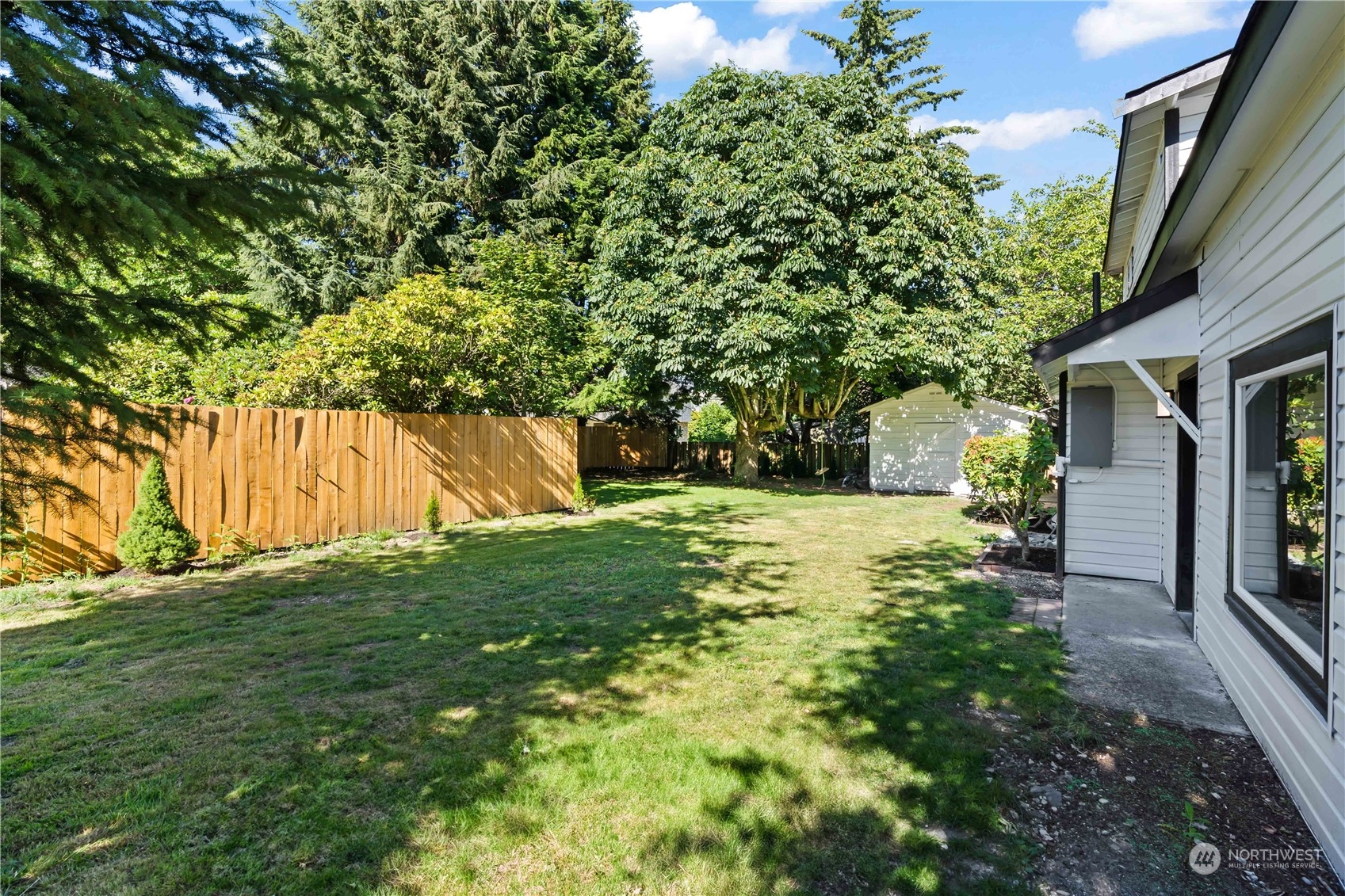 1909 Gary Street Sumner, WA 98390 - Photo 27 of 39 a view of a back yard