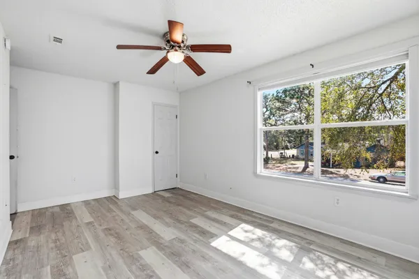 $175,000 | 1636 East 1st Avenue, Crestview, FL 32539