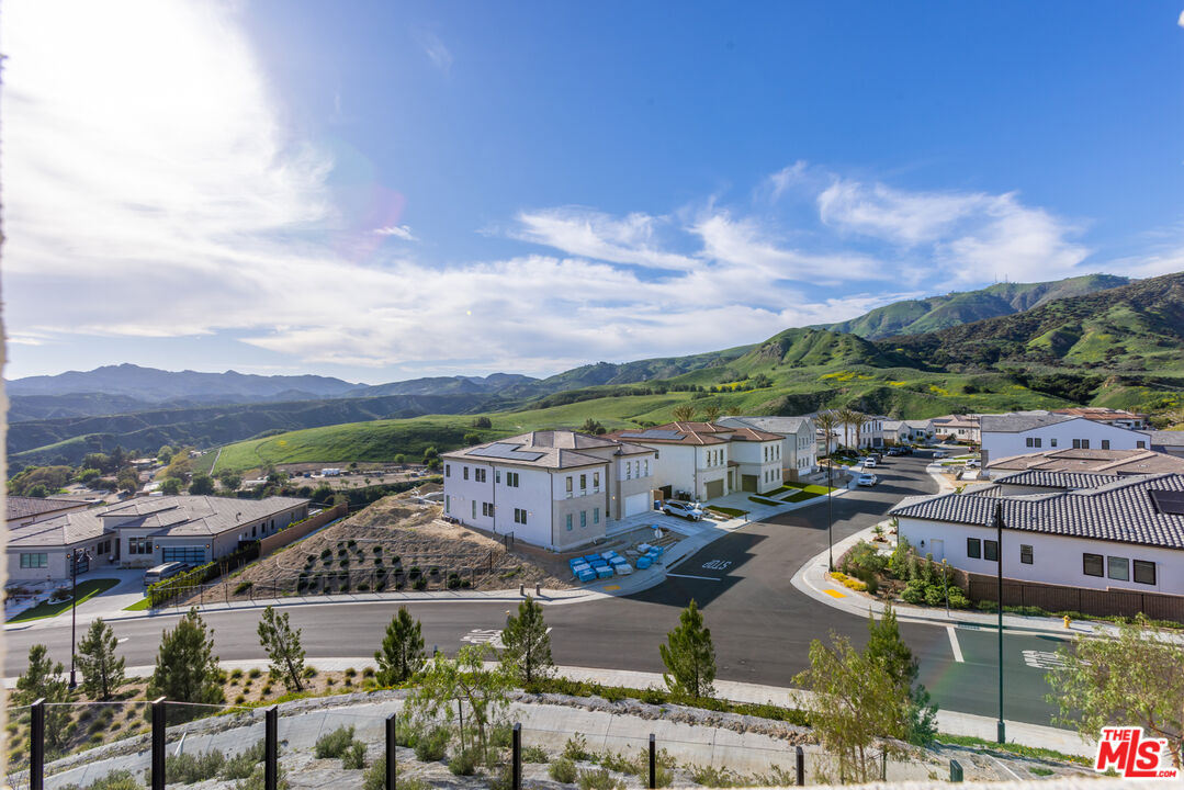 20668 Hummingbird Court Porter Ranch, CA 91326 - Photo 49 of 70