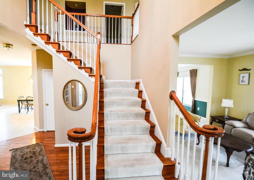 18507 Country Meadow Road Boyds, MD 20841 - Photo 8 of 25 Interior (General)
