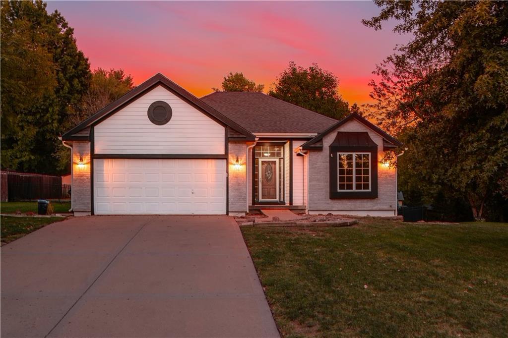 4101 North 110th Terrace Kansas City, KS 66109 - Photo 1 of 32