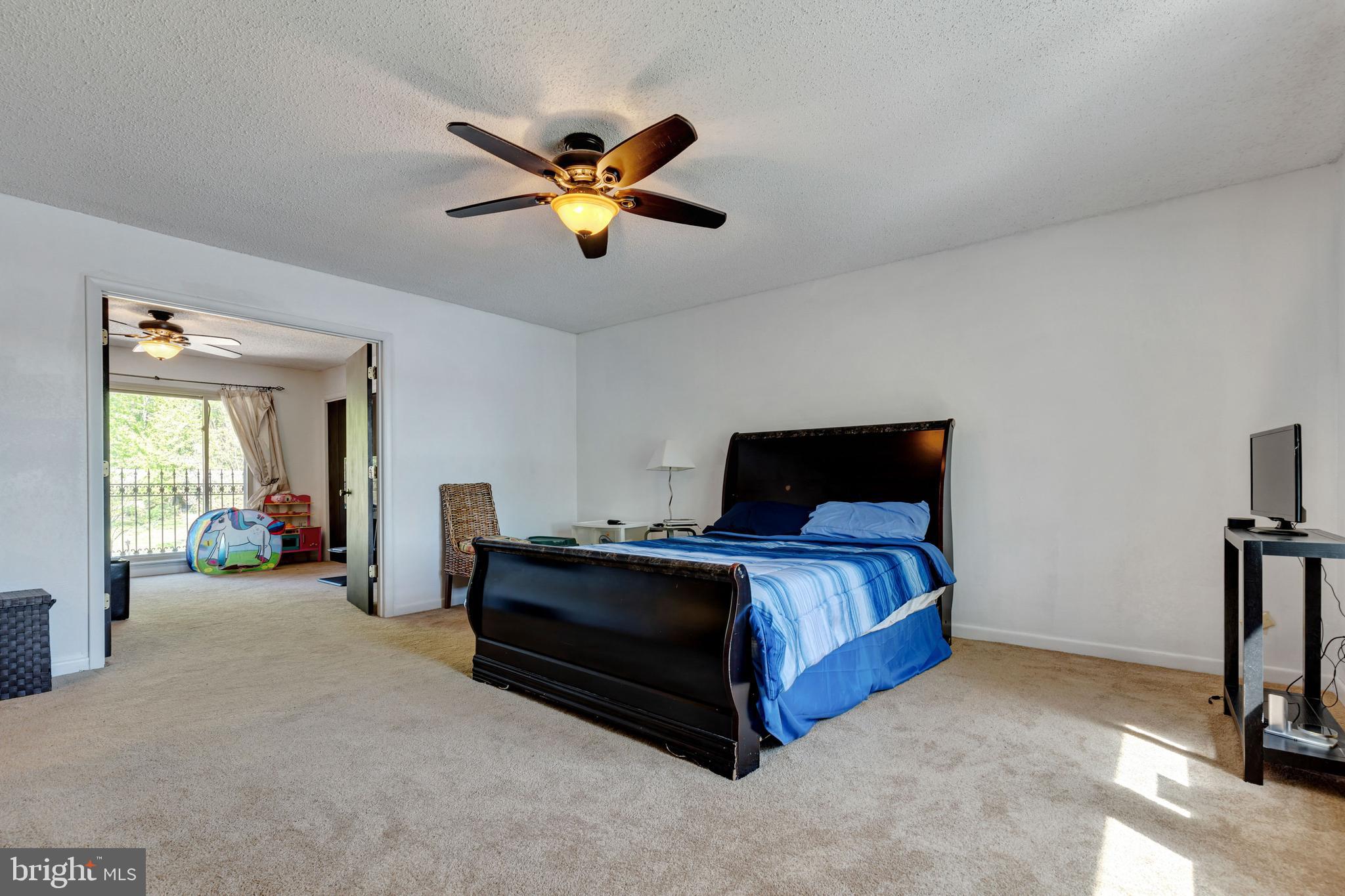 18509 Cabin Road Triangle, VA 22172 - Photo 69 of 107 Gallery Image 69