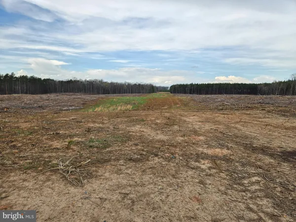 $200,000 | 83.84-ac South James River Road, Buckingham, VA 23921