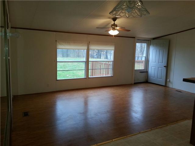 1208 Brummit Road Charlotte, TN 37036 - Photo 3 of 4 Gallery Image 3