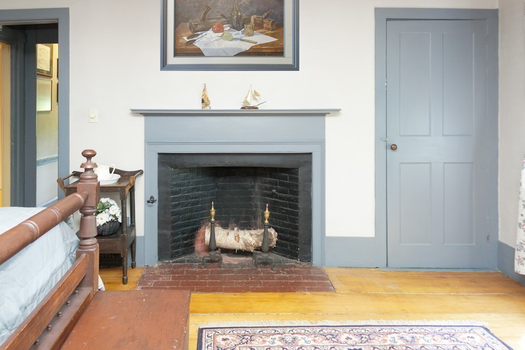 94 Salem Street Reading, MA 01867 - Photo 11 of 22