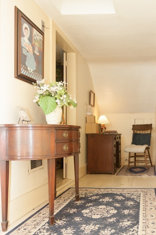 94 Salem Street Reading, MA 01867 - Photo 19 of 22
