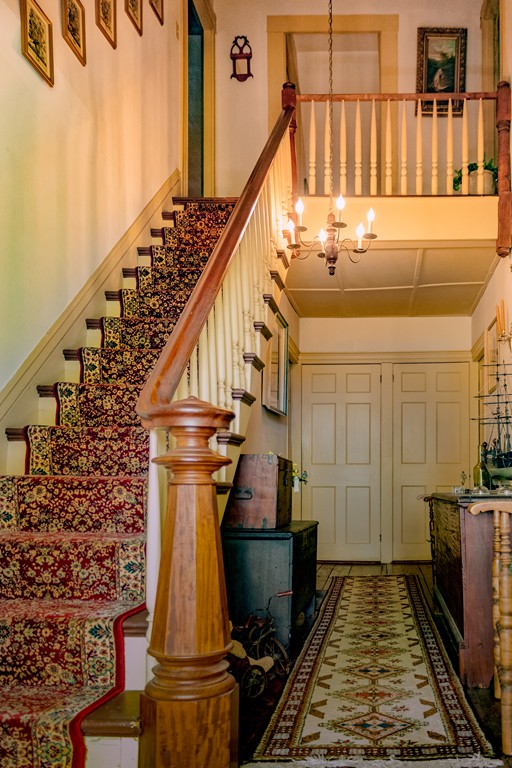 94 Salem Street Reading, MA 01867 - Photo 7 of 22