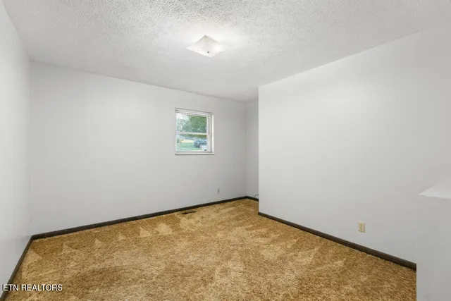 $674,900 | 1365 Mine Road, New Market, TN 37820