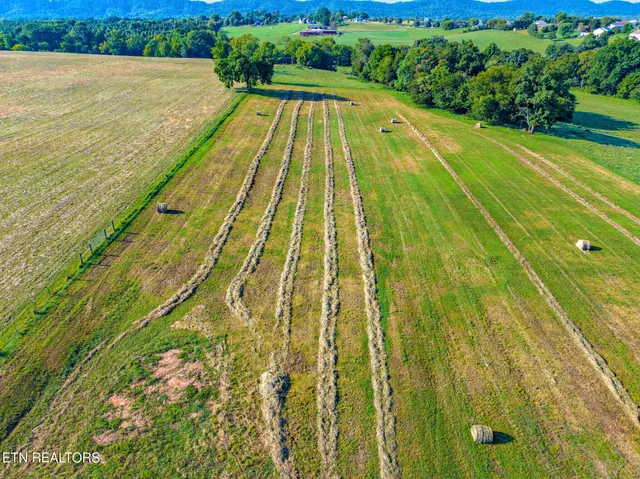 $674,900 | 1365 Mine Road, New Market, TN 37820