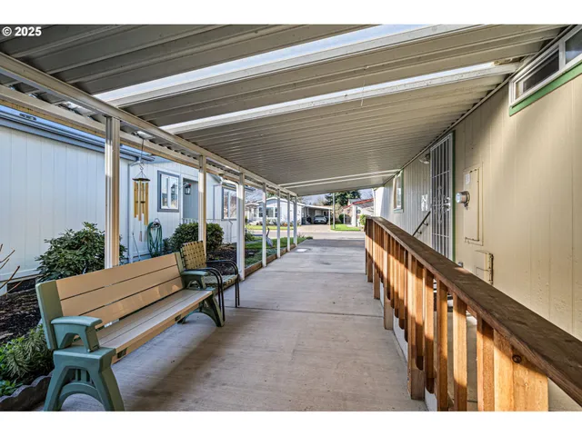 $215,000 | 3355 North Delta Highway, Unit 160, Eugene, OR 97408