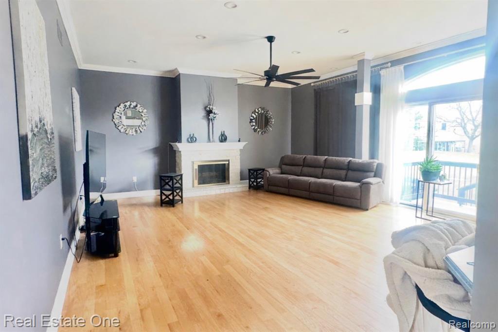 2171 Crystal Drive, Unit 28 Rochester Hills, MI 48309 - Photo 4 of 17