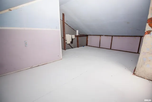 $97,000 | 201 North 1st Street, Alpha, IL 61413