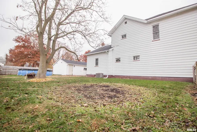 $97,000 | 201 North 1st Street, Alpha, IL 61413