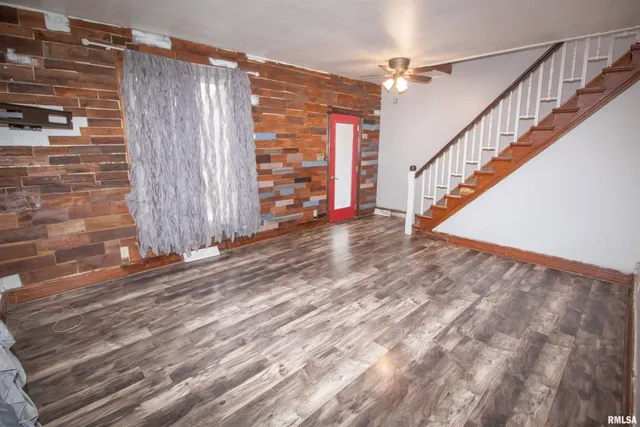 $97,000 | 201 North 1st Street, Alpha, IL 61413