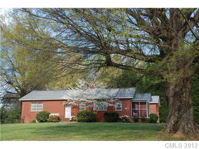 5301 Davidson Road Davidson, NC 28036 - Photo 12 of 15 Gallery Image 12