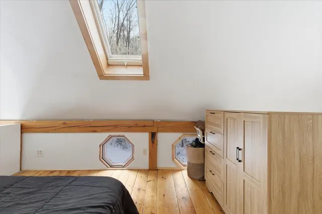 $284,900 | 1227 Highway 30, Townshend, VT 05353