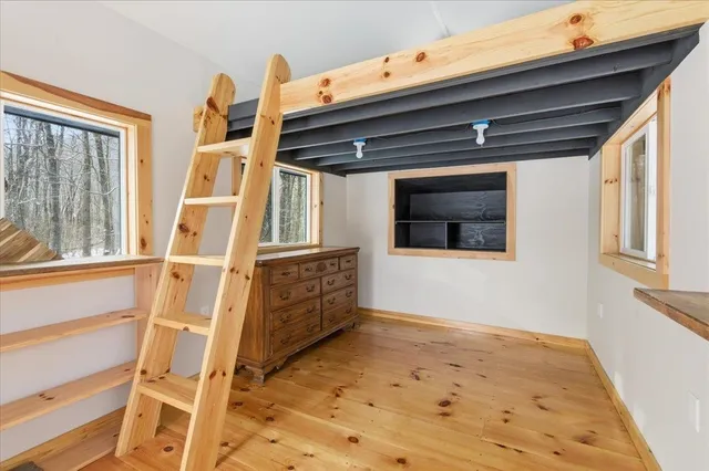 $284,900 | 1227 Highway 30, Townshend, VT 05353