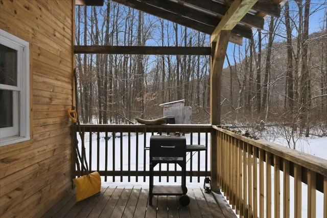 $284,900 | 1227 Highway 30, Townshend, VT 05353