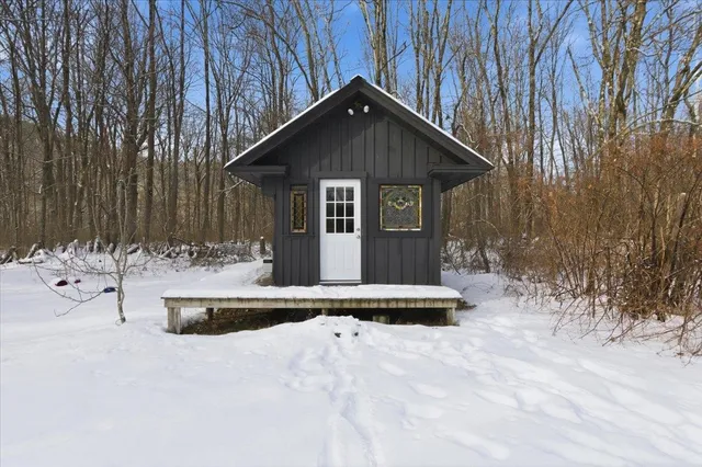 $284,900 | 1227 Highway 30, Townshend, VT 05353