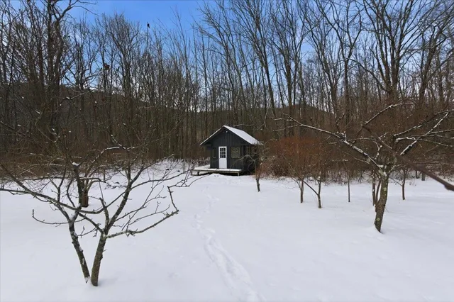 $284,900 | 1227 Highway 30, Townshend, VT 05353