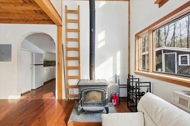 $284,900 | 1227 Highway 30, Townshend, VT 05353