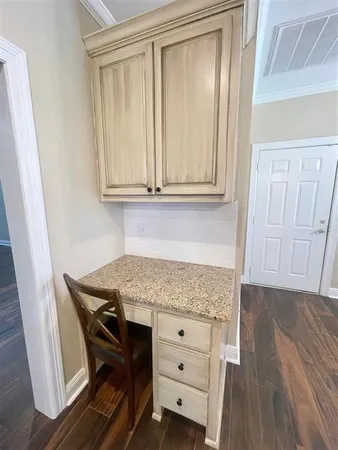 $479,000 | 5350 Pheasant Lane, Lake Charles, LA 70605