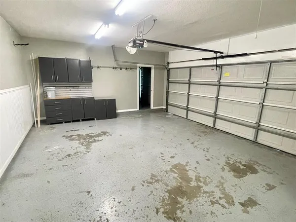 $479,000 | 5350 Pheasant Lane, Lake Charles, LA 70605