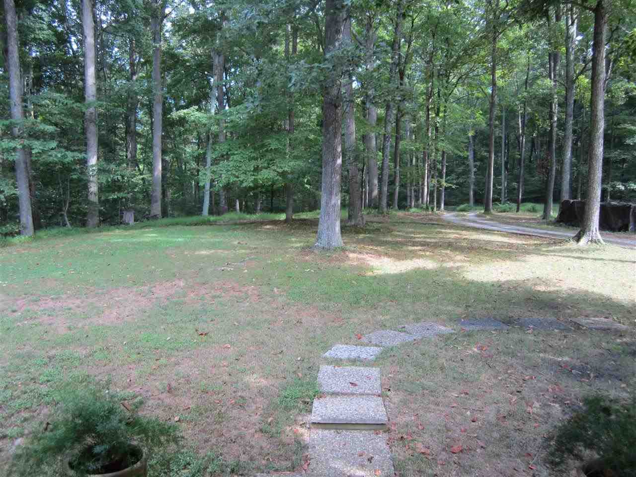 6789 East Kerr Road Bloomington, IN 47408 - Photo 4 of 25 Gallery Image 4
