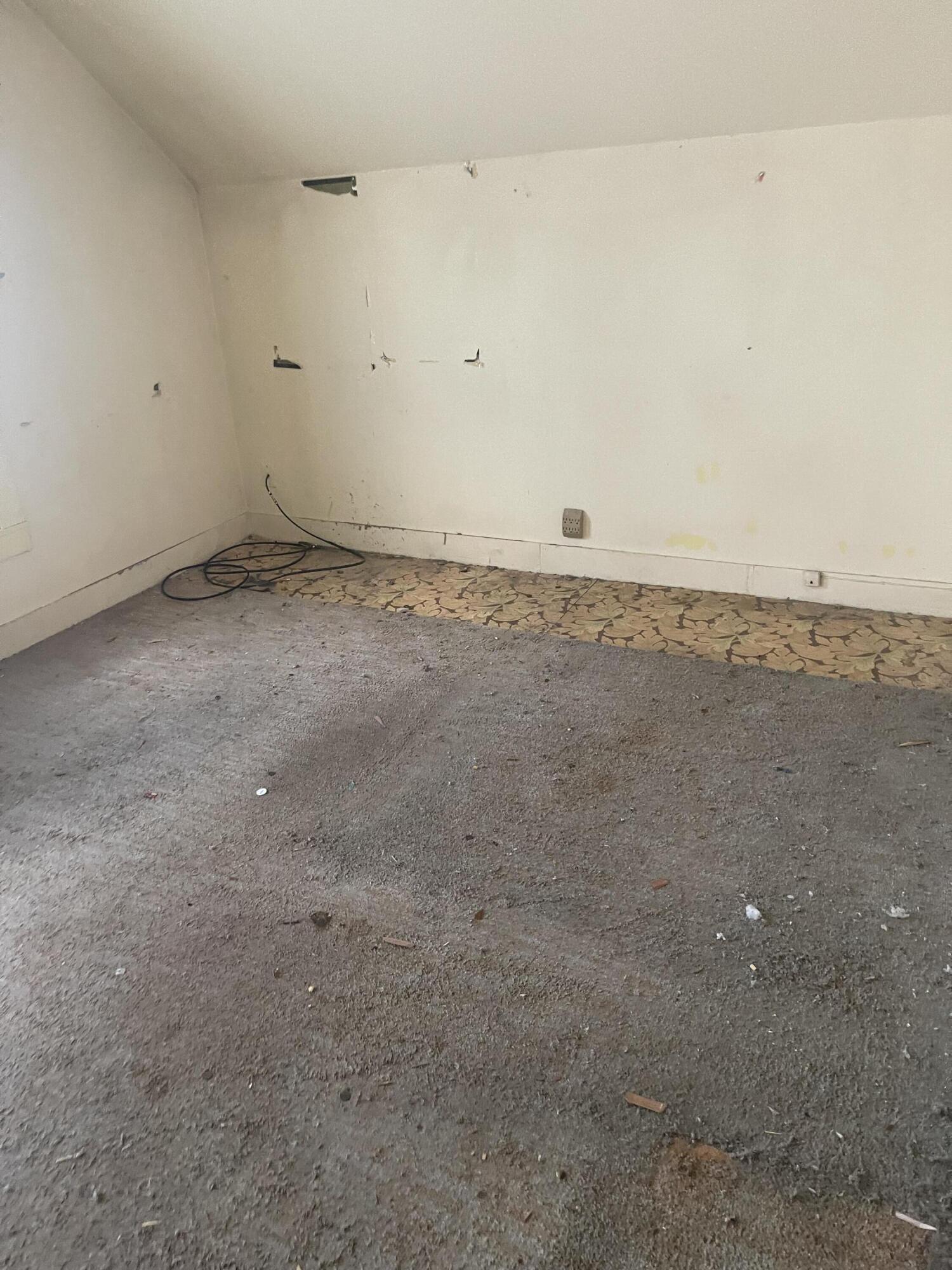 90 Oak Street, Unit R Lewiston, ME 04240 - Photo 11 of 28 IMG_3788