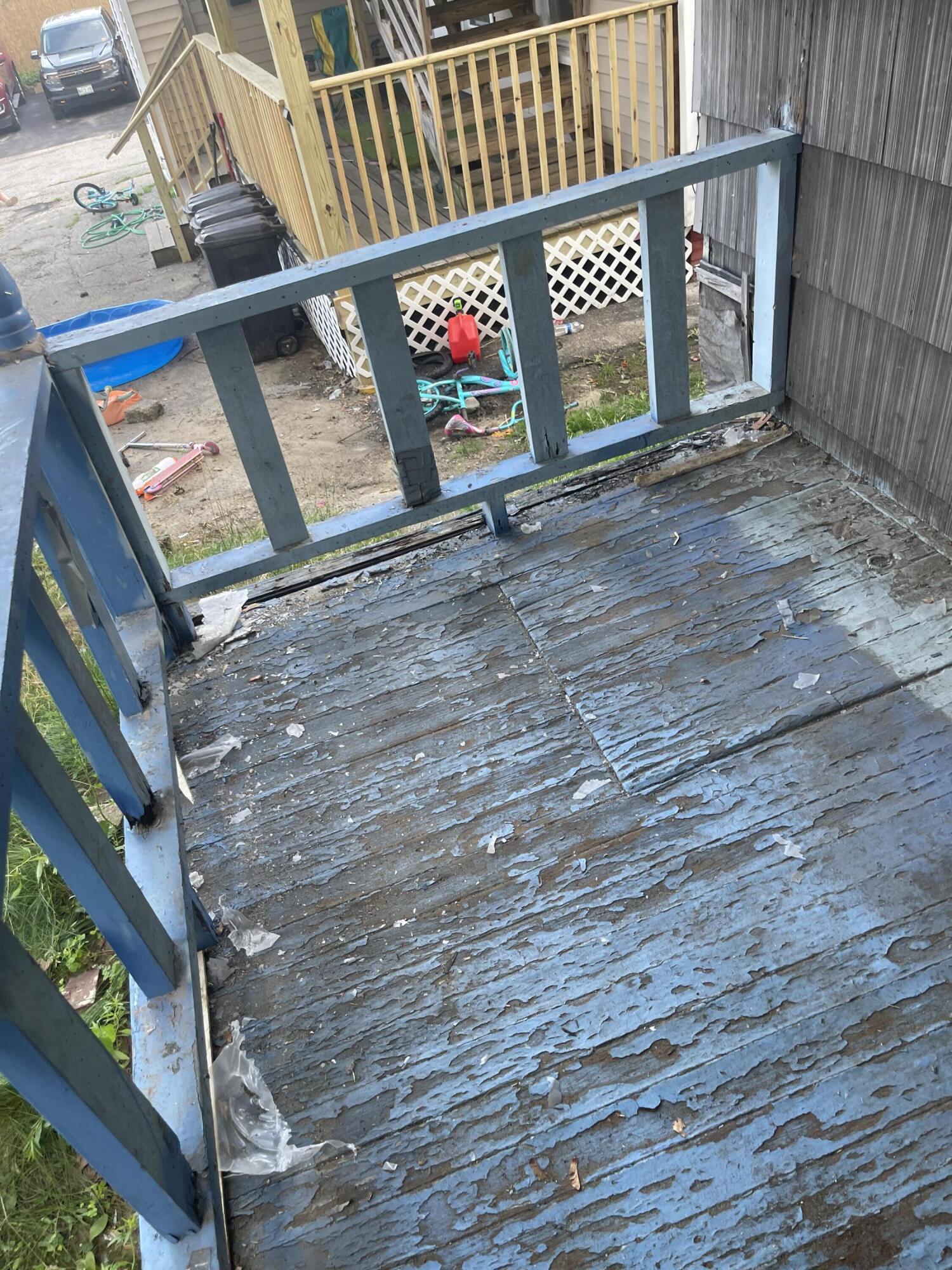 90 Oak Street, Unit R Lewiston, ME 04240 - Photo 27 of 28 IMG_3812