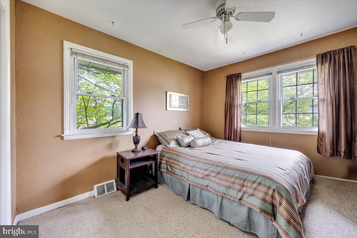 519 Bancroft Road Cherry Hill, NJ 08034 - Photo 25 of 28 a bedroom with a bed and a window