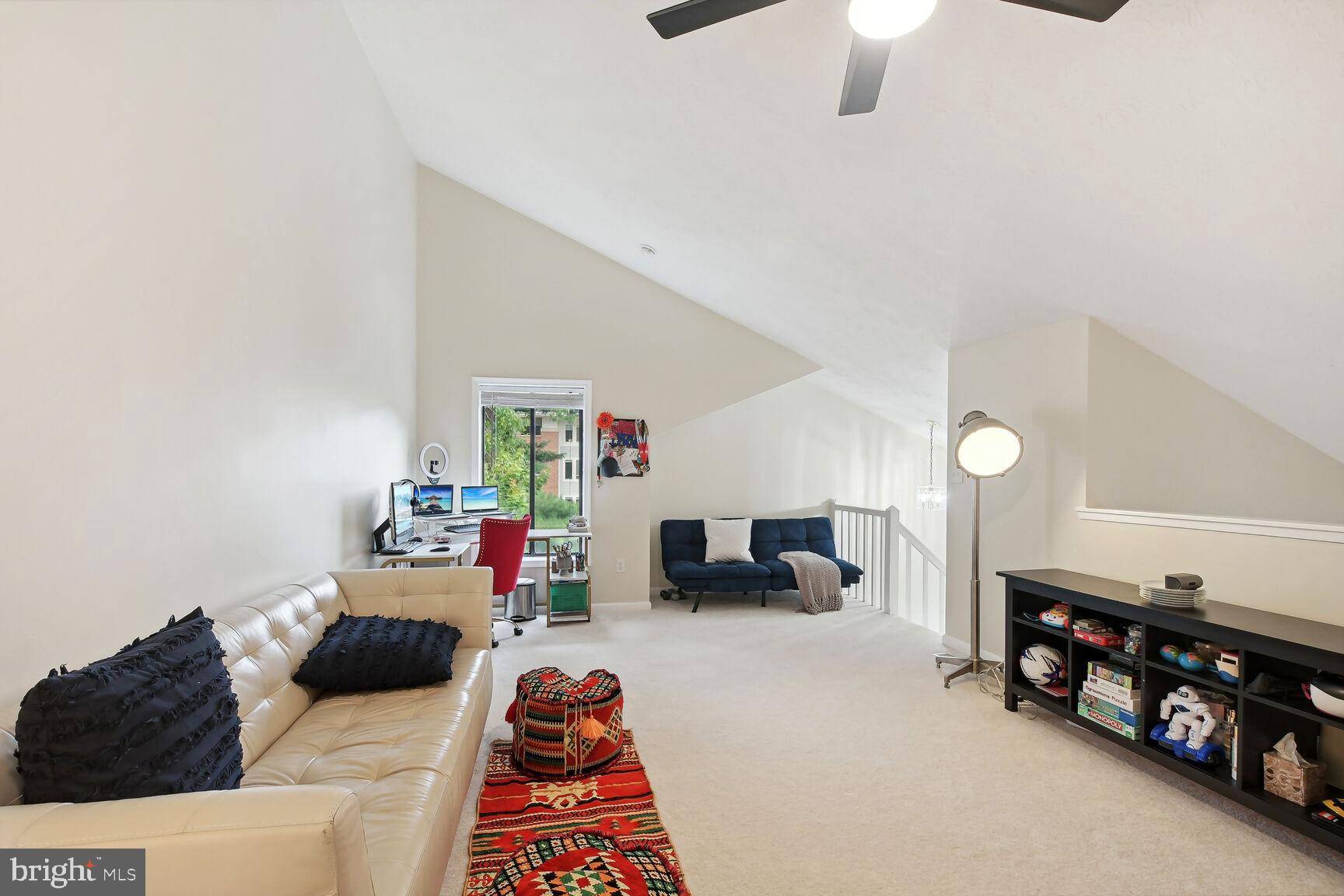 2303 Hunter's Run Drive Reston, VA 20191 - Photo 11 of 14 Gallery Image 11