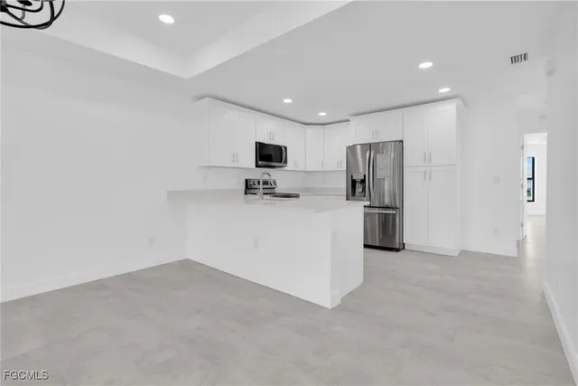 $529,900 | 2510 Park Road, Lehigh Acres, FL 33971