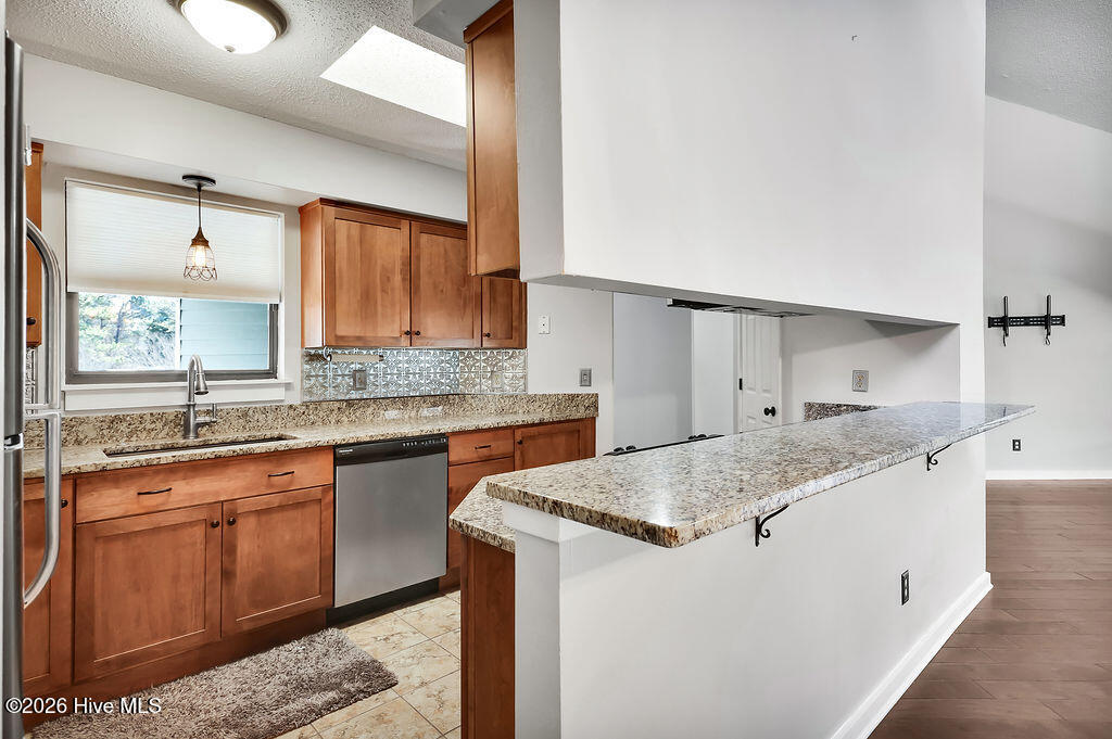 718 Azalea Drive, Unit 460 Hampstead, NC 28443 - Photo 11 of 39 718AzaleaDrive460-11