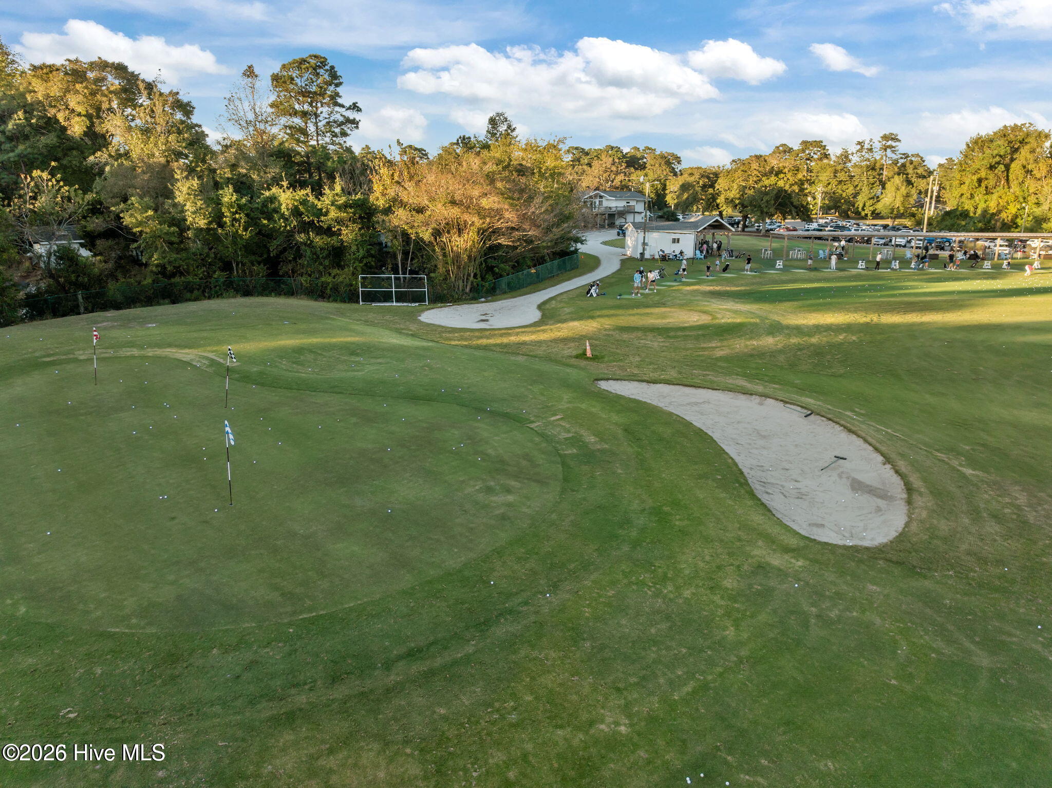 718 Azalea Drive, Unit 460 Hampstead, NC 28443 - Photo 39 of 39 20251020201330363953000000-o golf puttin