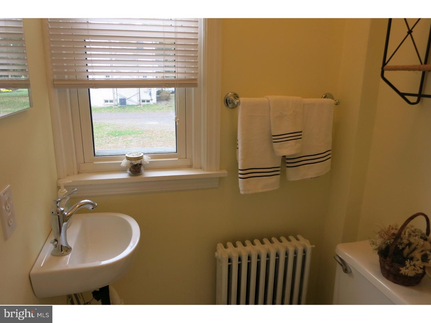 2860 Bristol Road Warrington, PA 18976 - Photo 14 of 25 Half Bath