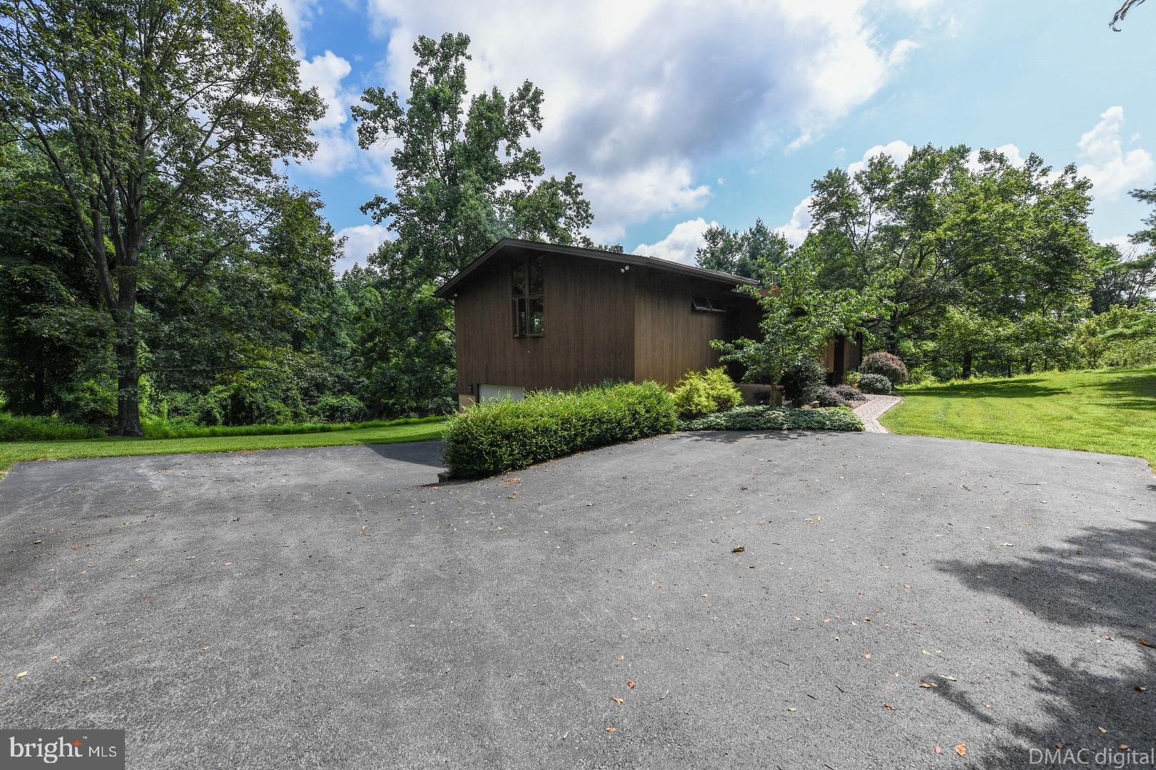 1708 Dahlgren Road Middletown, MD 21769 - Photo 41 of 60 a view of a out door of the house